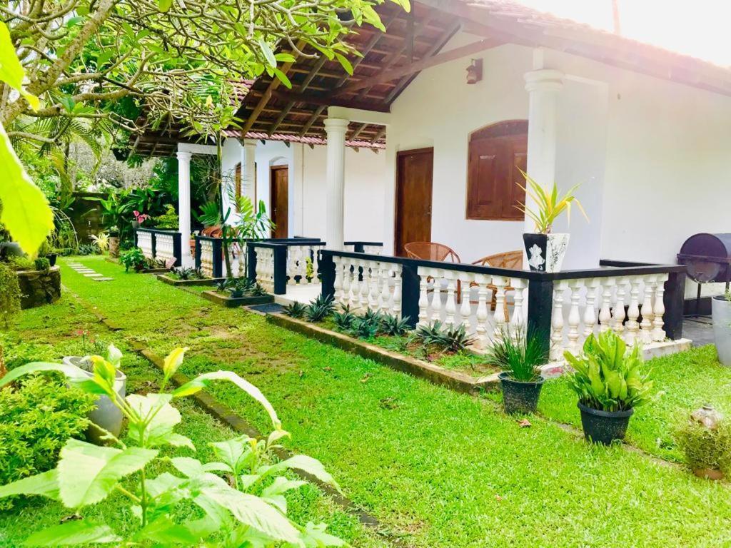Freedom192 Hotel Weligama Exterior foto